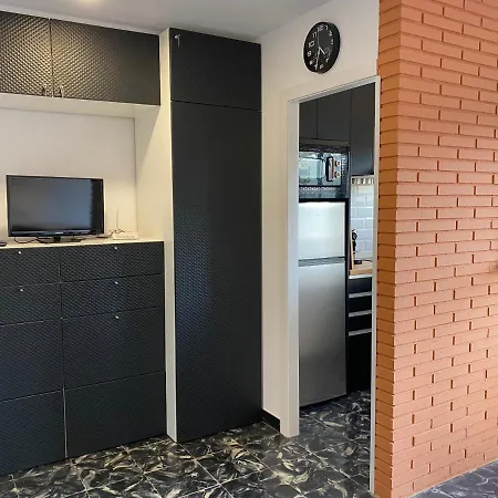 Apartamento Para Parejas Reformado Con Piscina Apartment